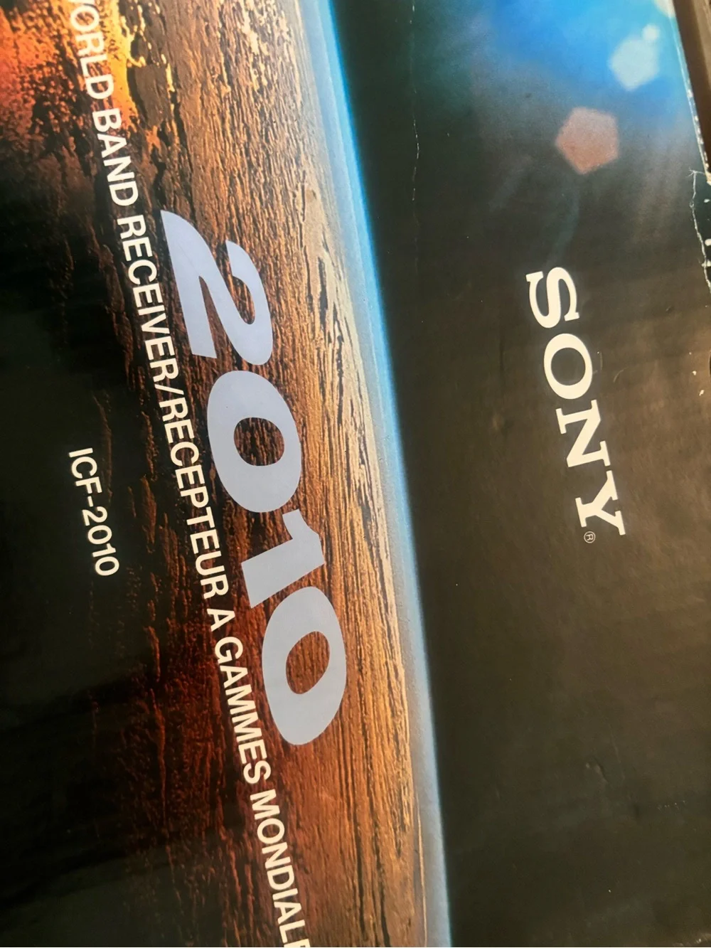 Vintage new in box!!Sony Portable World Band Radio - ICF -2010 Rare Gem